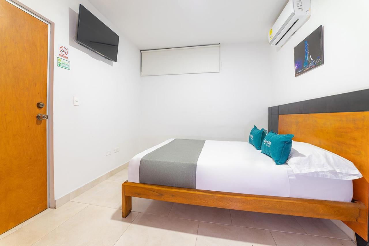 Hotel Ayenda Zhena Cúcuta Esterno foto