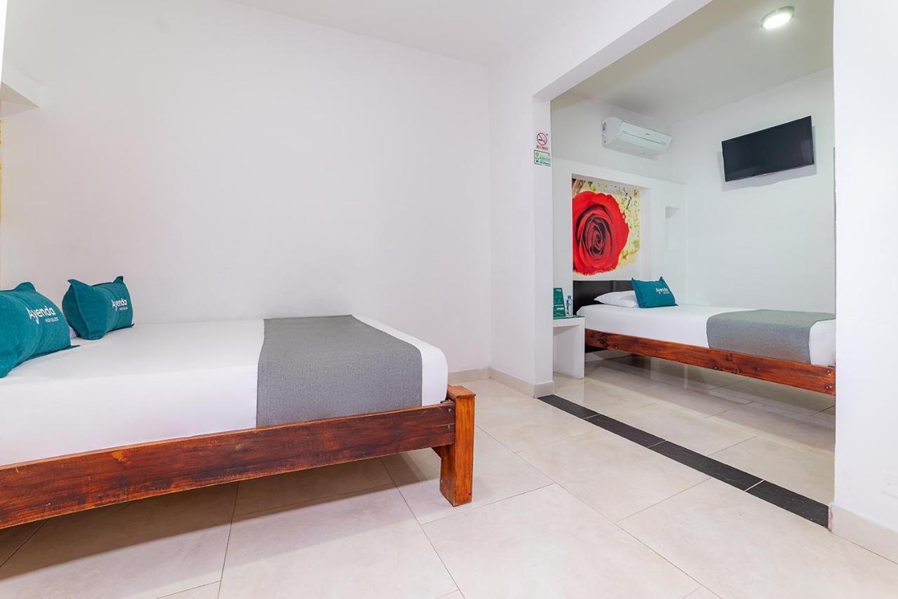 Hotel Ayenda Zhena Cúcuta Esterno foto